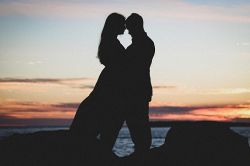 誕生日占い│「運命さえも乗り越えろ！奇跡の出会い鑑定」誕生日から見える史上最高のあなたの大恋愛