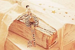 占いコラム│恋の秘密【運命数3で明示】～駆け引きテクニック完全解明～