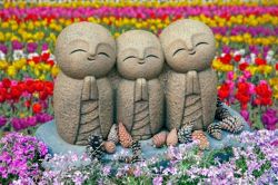 夢占い・夢診断│お地蔵様の夢は何を暗示している？