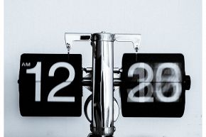 占いコラム│【運命数1の金運】一攫千金チャンス！　あなたが力を最も発揮できる時期