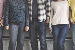 オフェリア・麗の星座+血液型占い│太陽星座が水瓶座～第11ハウスが射手座～