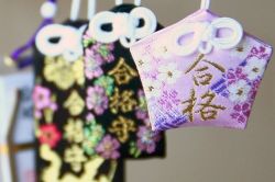 夢占い・夢診断│お守りの夢は何を暗示している？