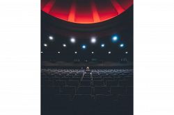 夢占い・夢診断│ホールの夢は何を意味している？ | 意味と解釈