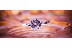 夢占い・夢診断│ダイヤモンドの夢は何を暗示している？