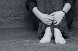 夢占い・夢診断│閉じ込められる夢は何を暗示している？