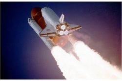 夢占い・夢診断│スペースシャトルの夢は何を暗示している？ | 夢占い分析