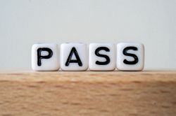 夢占い・夢診断│定期券の夢は何を暗示している？