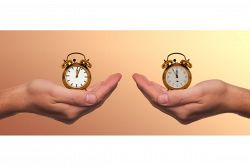 夢占い・夢診断│遅刻する夢は何を意味している？