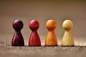 人生占い│【接近中】人生を変える劇的出会い！あなたの人生にどんな意味を持つ？