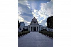 夢占い・夢診断│総理大臣の夢は何を暗示している？