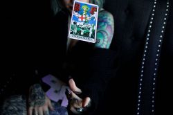 夢占い・夢診断│タロットカードの夢は何を意味している？