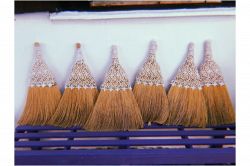 夢占い・夢診断│ほうきの夢は何を暗示している？