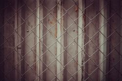 夢占い・夢診断│留置所の夢は何を暗示している？