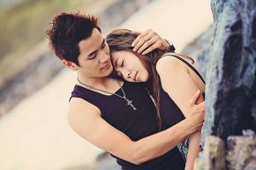 占いコラム│【運命数8の解】ふたりの愛が運命に翻弄され行き着く先は？