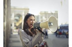 夢占い・夢診断│呼ぶ夢は何を暗示している？ | 夢占術完全解説