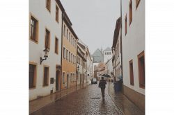 夢占い・夢診断│路地の夢は何を暗示している？