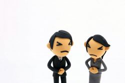 夢占い・夢診断│腹痛の夢は何を暗示している？