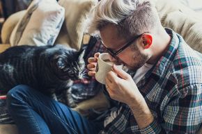 占いコラム│お悩み解決?直接聞けない魚座のあの人の「好きな人とその恋模様」を知る方法